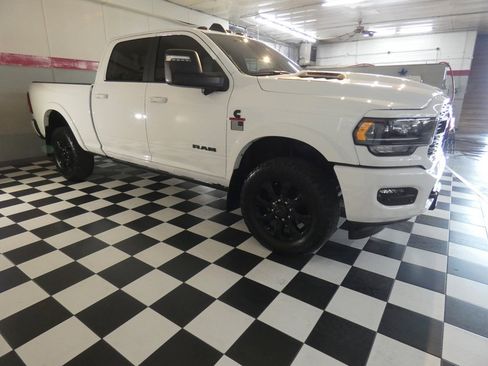 Used 2023 RAM 2500 Limited image 4