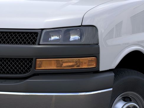 New 2025 Chevrolet Express 3500 w/ Power Convenience Package RWD image 17