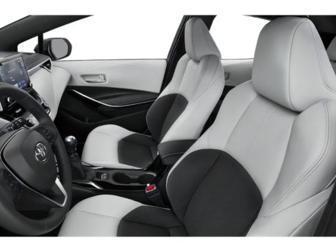 Used 2021 Toyota Corolla SE w/ SE Preferred Package image 9
