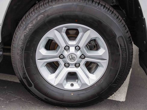Certified 2024 Toyota 4Runner SR5 RWD image 8