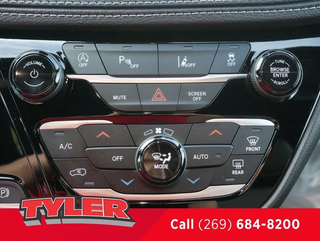 New 2027 Chrysler Pacifica Select FWD image 32