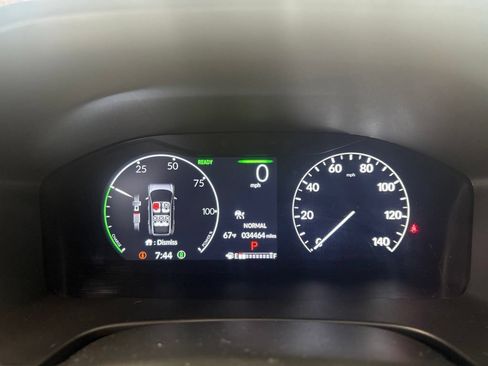 Used 2025 Honda CR-V Sport image 9