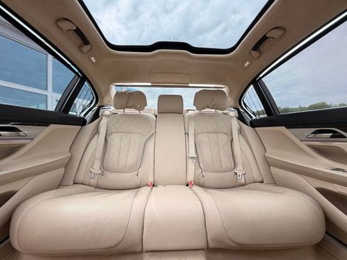 Used 2016 BMW 750i xDrive AWD/4WD image 66
