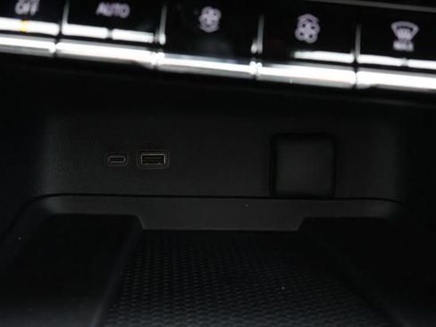 New 2026 Chevrolet Traverse Z71 w/ Enhanced Driving Package image 31