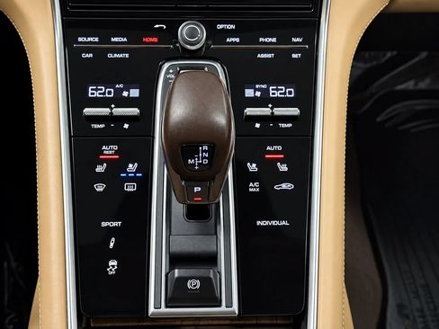 Used 2018 Porsche Panamera 4S Executive AWD/4WD image 50