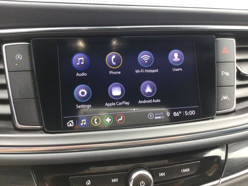 Used 2023 Buick Enclave Essence w/ Experience Buick Package FWD image 19