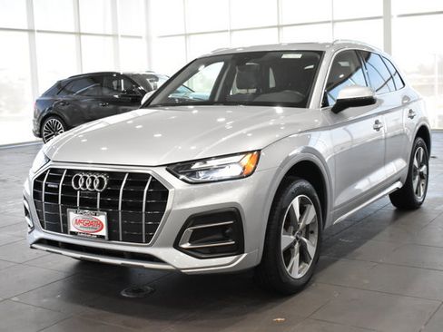 Used 2023 Audi Q5 2.0T Premium Plus w/ Premium Plus Package image 6