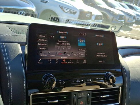 Certified 2024 INFINITI QX80 Premium Select w/ All-Season Package image 20