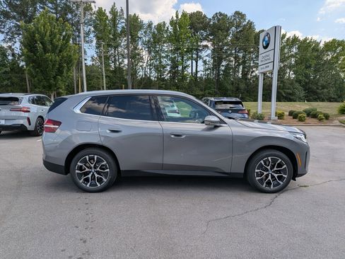 New 2026 BMW X3 xDrive30i w/ Premium Package AWD/4WD image 2