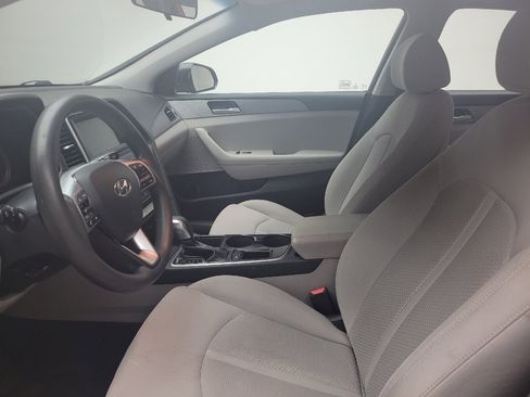 Used 2019 Hyundai Sonata SE FWD image 17