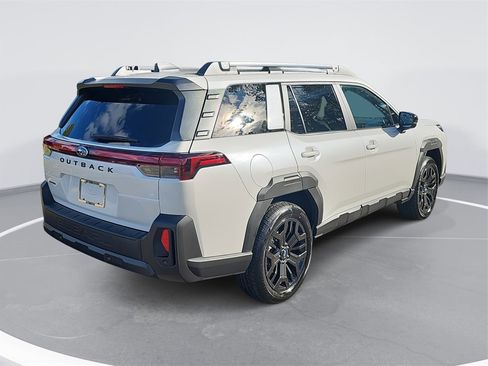 New 2026 Subaru Outback Limited XT image 5