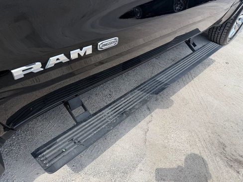 Used 2019 RAM 1500 Limited RWD image 11