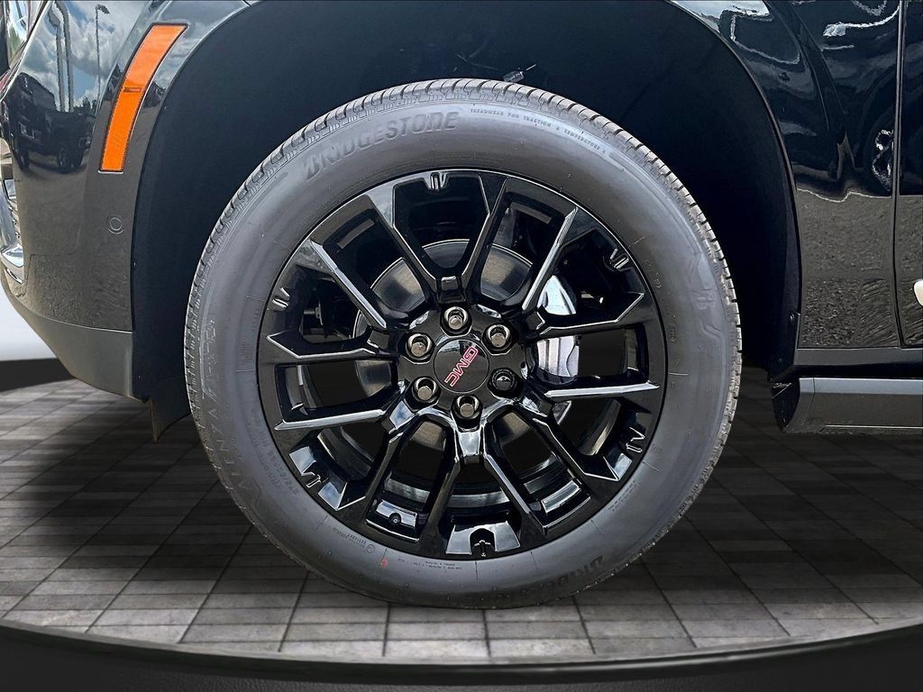 New 2026 GMC Yukon XL Denali w/ Sun & Power Step Package AWD/4WD image 13