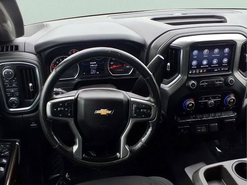 Used 2019 Chevrolet Silverado 1500 LT w/ All-Star Edition AWD/4WD image 4