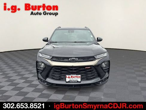 Used 2023 Chevrolet TrailBlazer RS AWD/4WD image 2