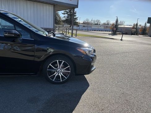 Used 2019 Subaru Impreza 2.0i Limited w/ Popular Package #2 image 13