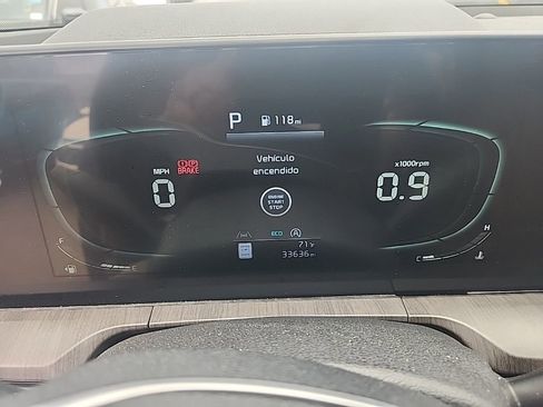 Certified 2023 Kia Telluride EX w/ EX Captain's Chair Package FWD image 19