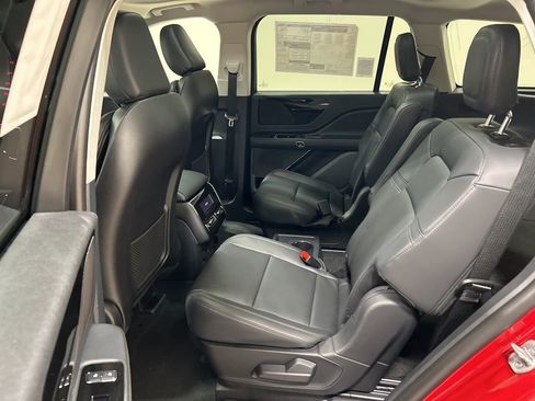 New 2026 Lincoln Aviator Premiere w/ Jet Appearance Package image 26