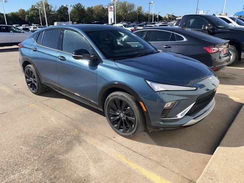 Used 2024 Buick Envista Sport Touring w/ Convenience I Package image 9