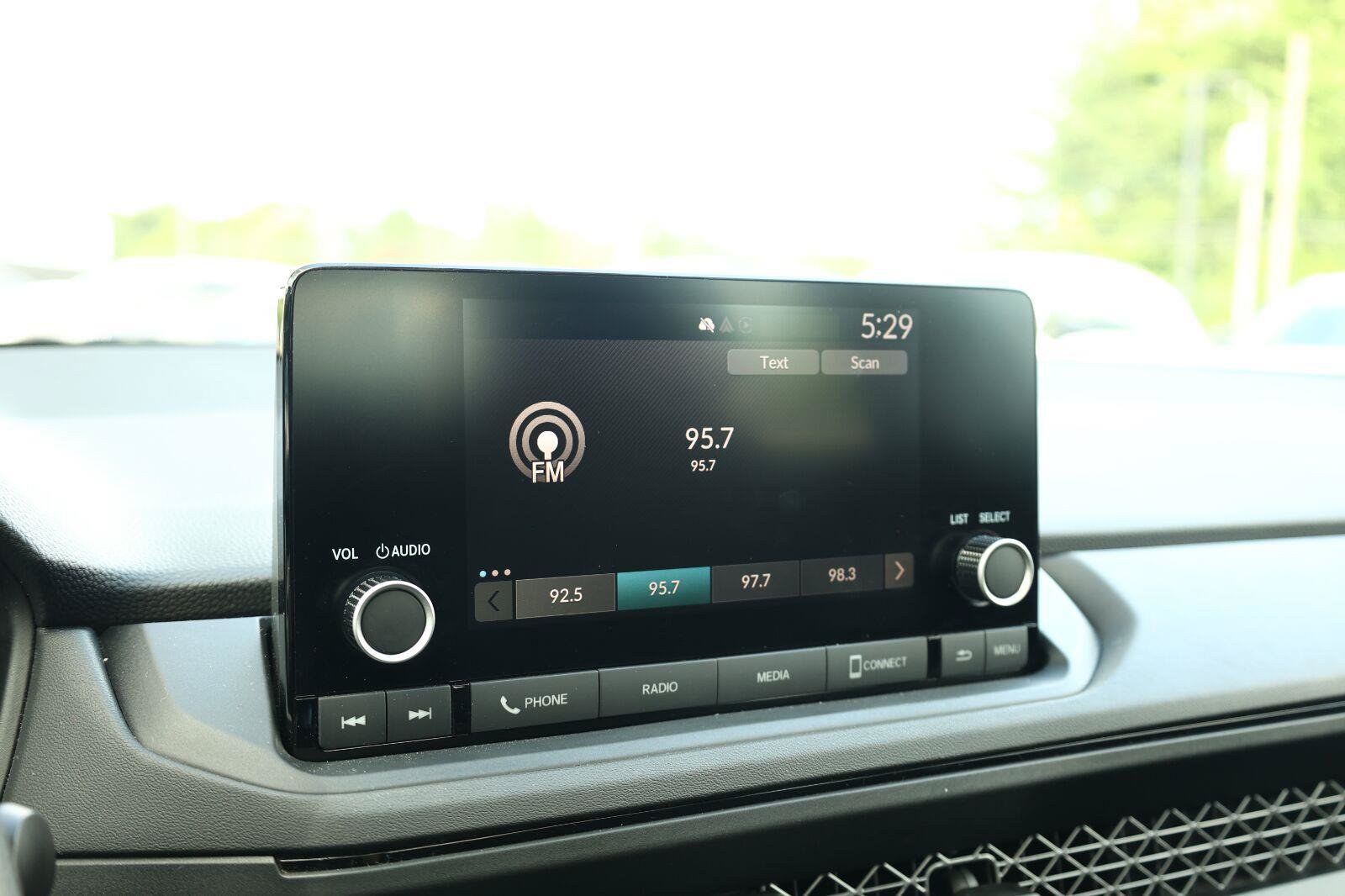 Used 2024 Honda Accord EX image 31