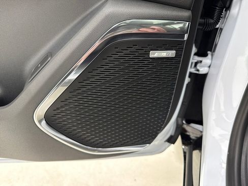 New 2026 Chevrolet Traverse RS image 24