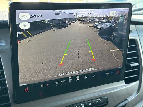 Used 2022 Ford Transit 350 XLT image 31