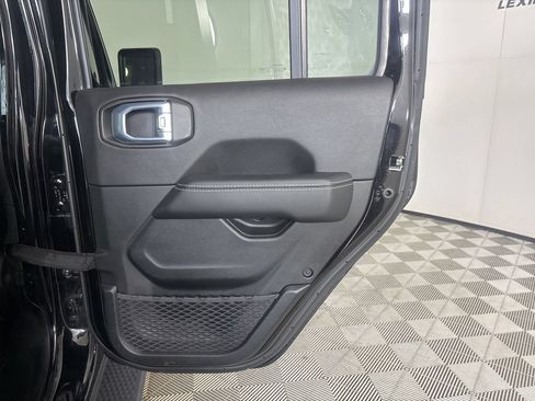 Used 2021 Jeep Wrangler Unlimited Sahara AWD/4WD image 24