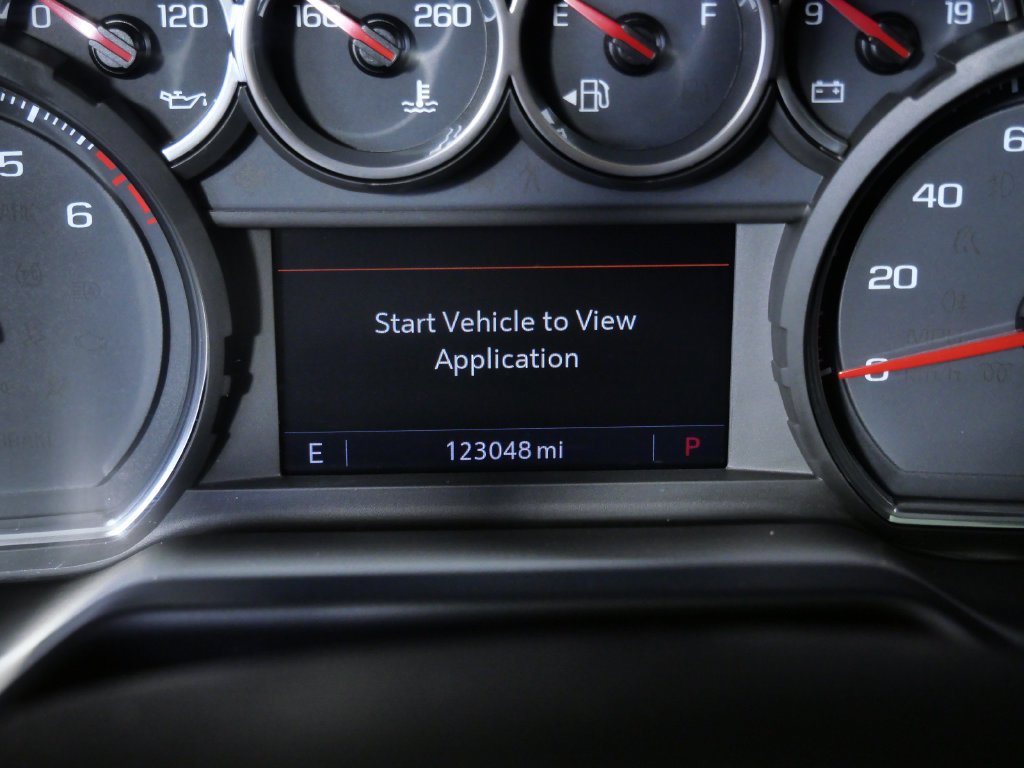 Used 2021 Chevrolet Suburban RST w/ Luxury Package AWD/4WD image 25