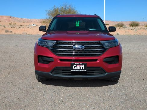 Used 2023 Ford Explorer XLT image 8