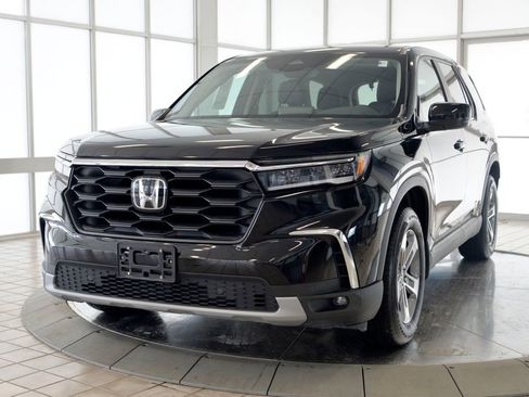 Used 2023 Honda Pilot EX-L image 4