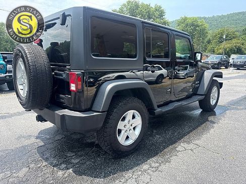 Used 2018 Jeep Wrangler Unlimited Sport S AWD/4WD image 6