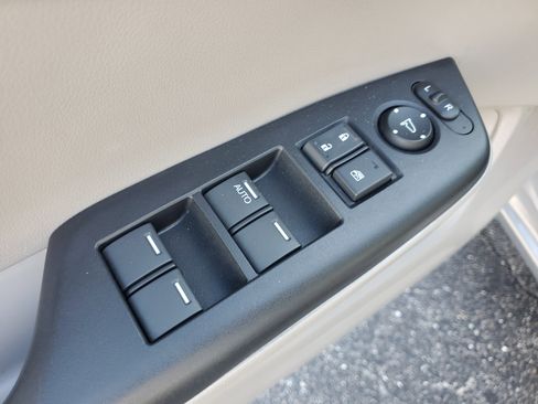 Used 2014 Honda Civic EX-L image 23