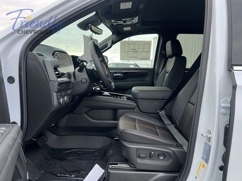 New 2026 Chevrolet Tahoe High Country AWD/4WD image 4