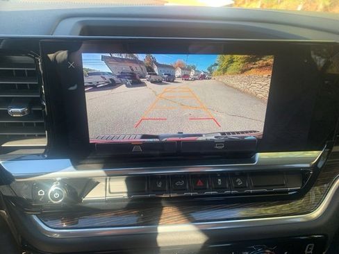 New 2026 GMC Sierra 2500 SLE w/ SLE Value Package; image 26