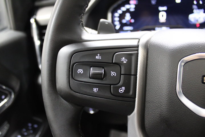 Used 2024 GMC Sierra 1500 Denali w/ Denali Reserve Package AWD/4WD image 40