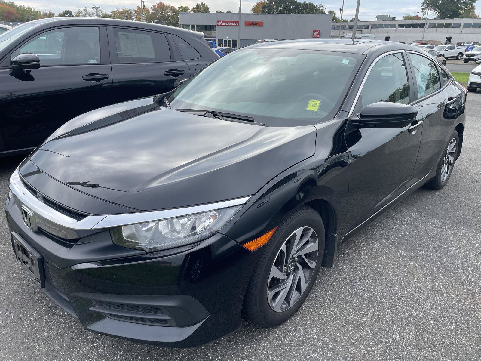 Used 2016 Honda Civic EX image 3