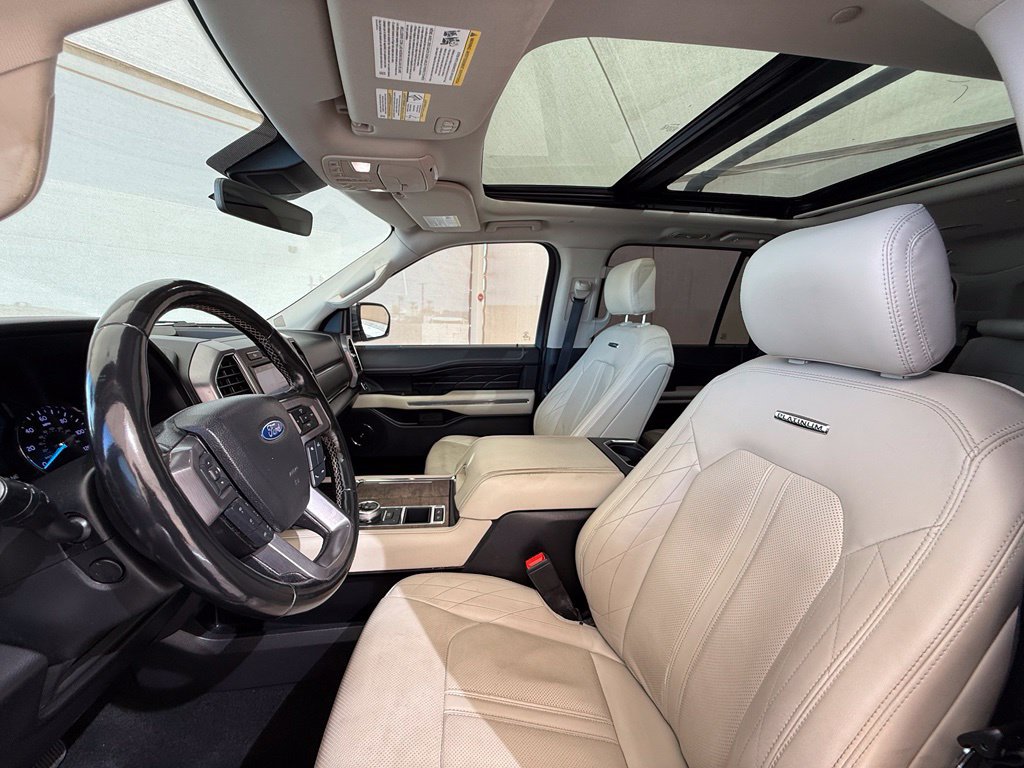 Used 2019 Ford Expedition Platinum RWD image 31