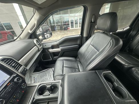 Used 2021 Ford F350 Lariat w/ Chrome Package AWD/4WD image 11
