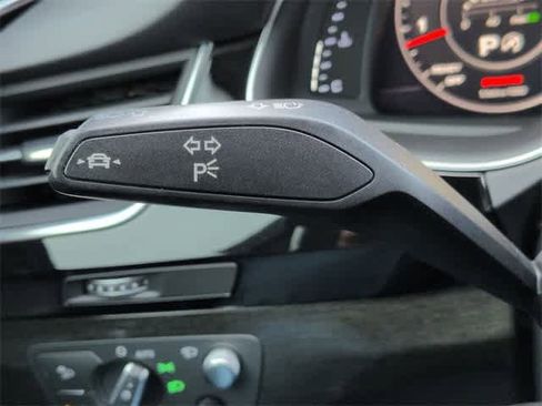 Used 2019 Audi Q7 3.0T Prestige w/ Prestige Package image 29