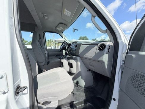 Used 2013 Ford E-150 and Econoline 150 w/ PWR Group RWD image 16