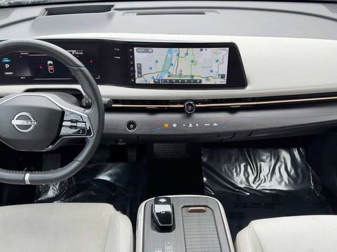 Certified 2023 Nissan Ariya FWD image 11