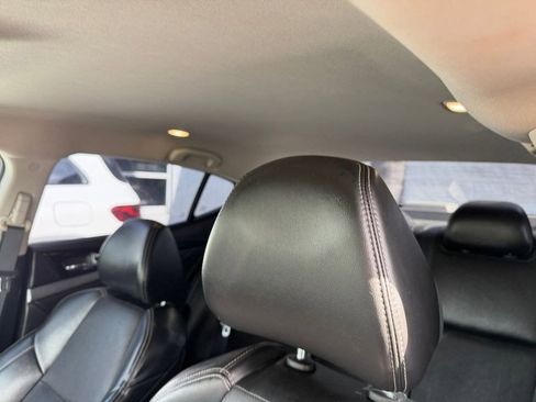 Used 2018 Nissan Maxima 3.5 SV image 13