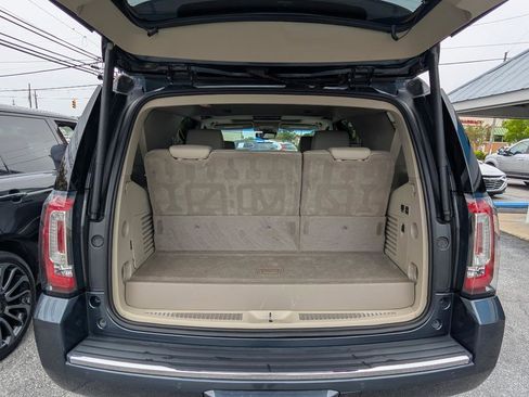 Used 2019 GMC Yukon Denali w/ Open Road Package AWD/4WD image 45