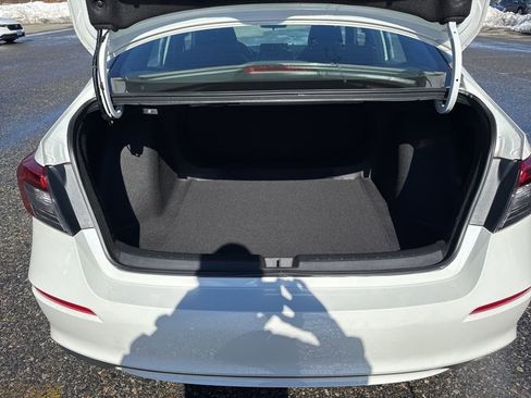 Used 2024 Honda Civic Sport image 6