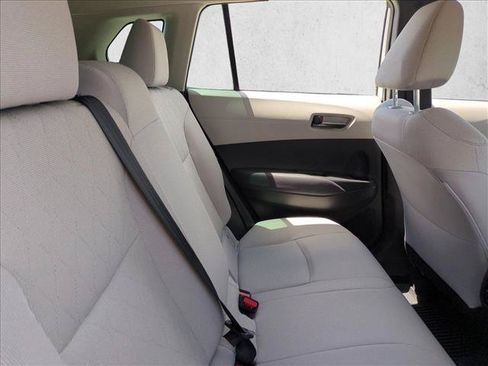 Used 2026 Toyota Corolla Cross L FWD image 19