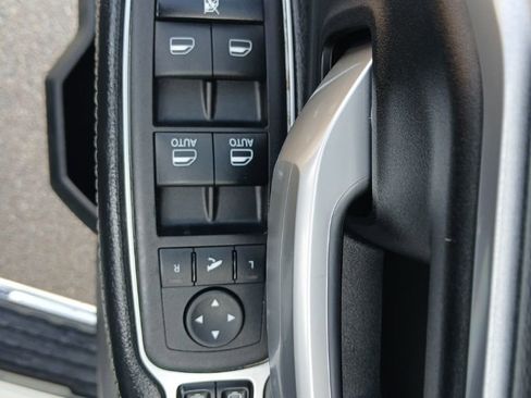 Used 2024 RAM 2500 Big Horn w/ Off Road Package AWD/4WD image 33