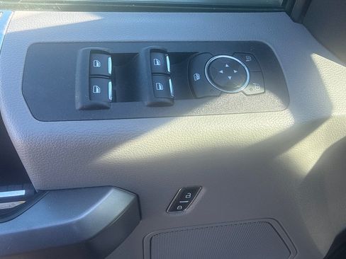Used 2019 Ford F150 XLT w/ Equipment Group 301A Mid AWD/4WD image 22