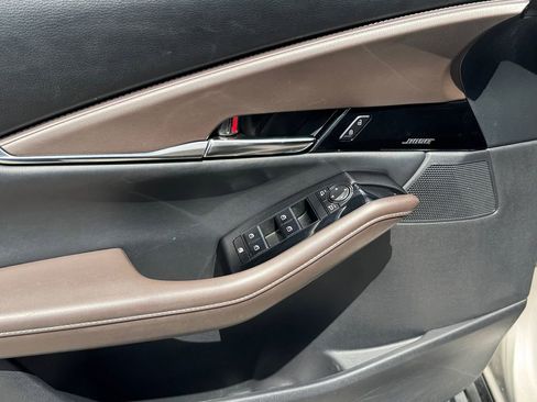 Used 2024 MAZDA CX-30 AWD 2.5 S w/ Premium Package image 23