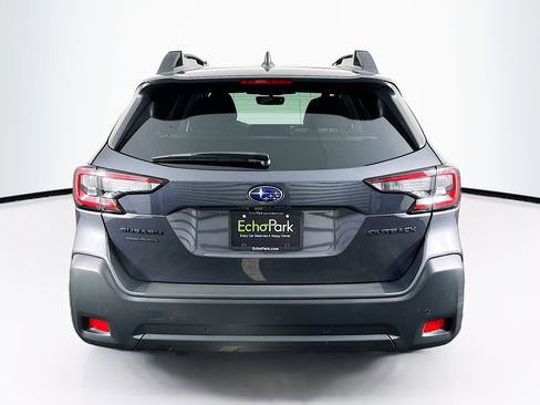 Used 2025 Subaru Outback Onyx Edition image 7