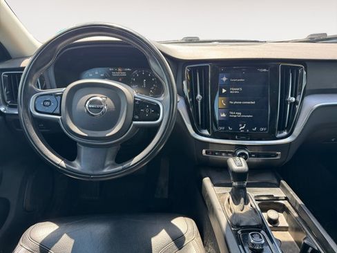 Used 2020 Volvo V60 T5 Cross Country AWD/4WD image 13